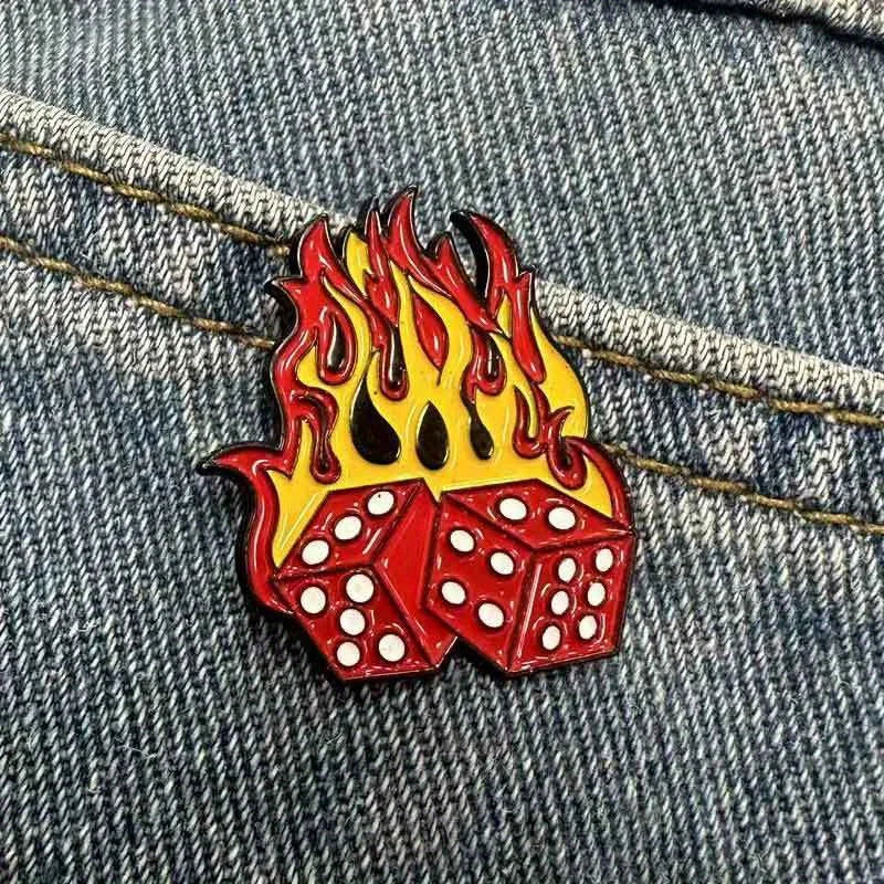 Burning Dice Flame Brooch Gambling Fun Badge Pin Buckle Accessory for Gamblers